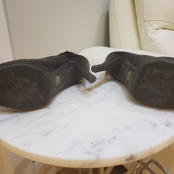 Lexington Black leather & Fur boots - Picture 4 of 5